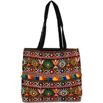 alluriing bag28-8688505-91728.webp